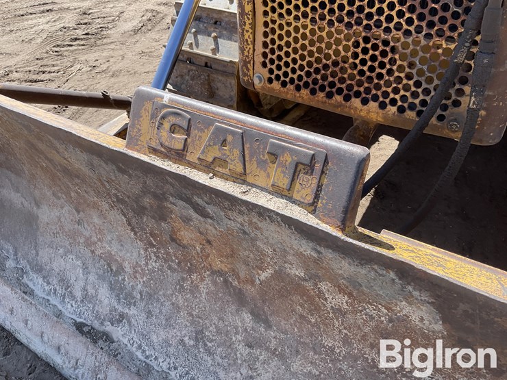 caterpillar-d6b-image-10
