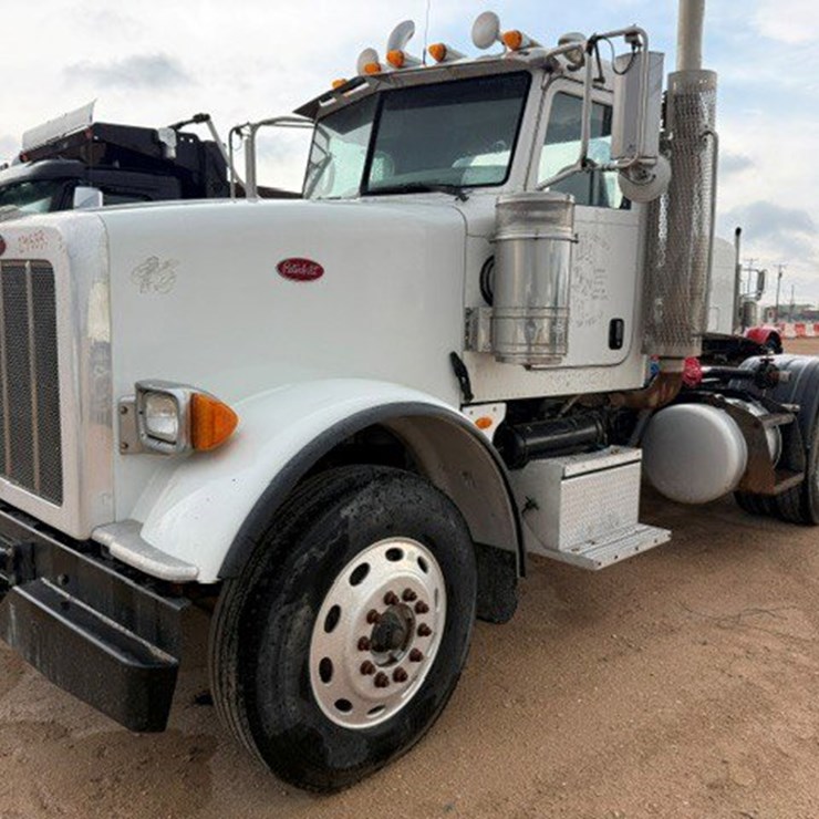 2013 PETERBILT 367