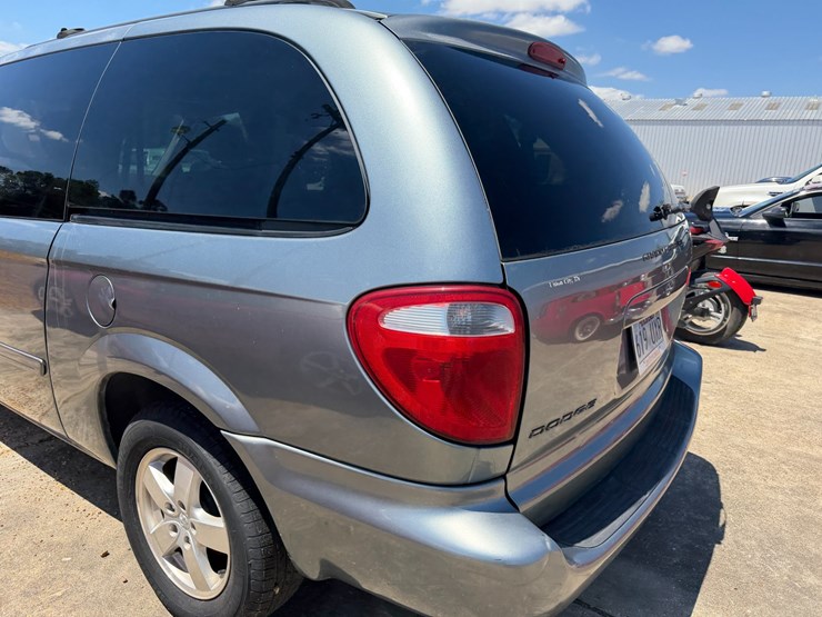 2007-dodge-grand-caravan-image-24