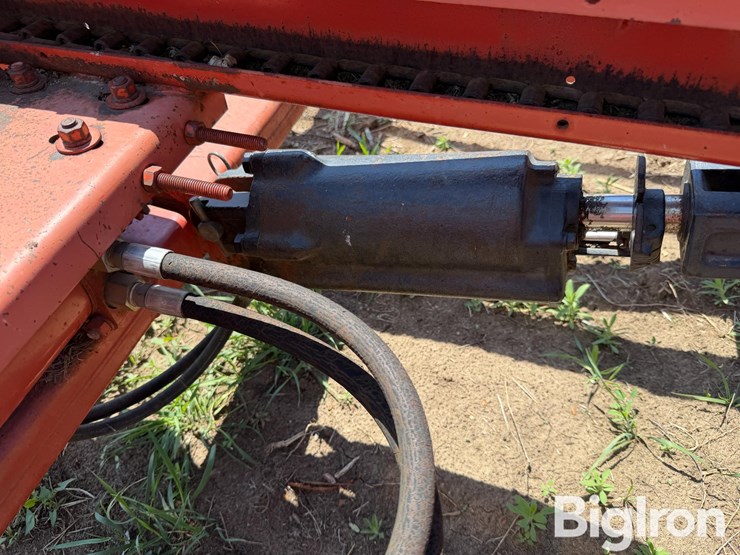 hesston-30-image-17