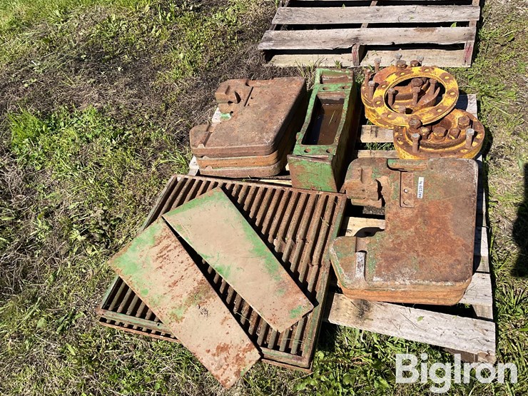 john-deere-4430-image-4