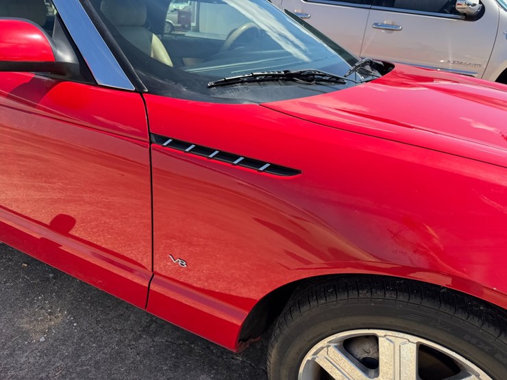 #47813-•-2004-ford-thunderbird-coupe-vin:-1fahp60a24y101242-image-38