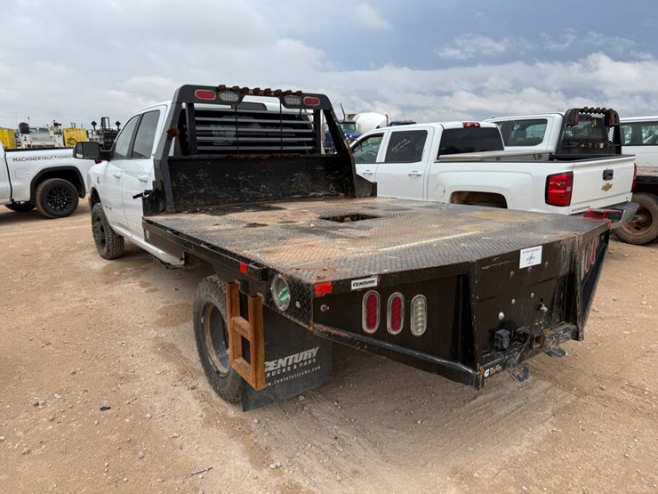 2021-dodge-3500-image-6