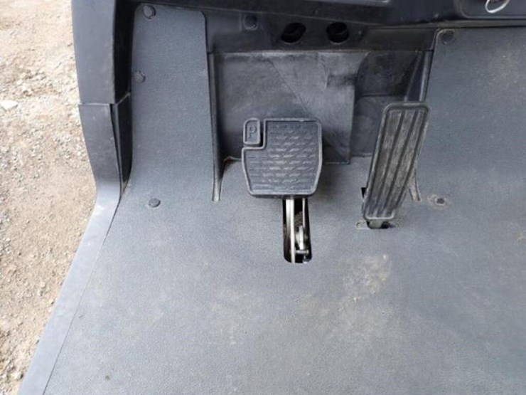 2021-yamaha-dr2e21-ac-l-2-passenger-48v-electric-j-image-12