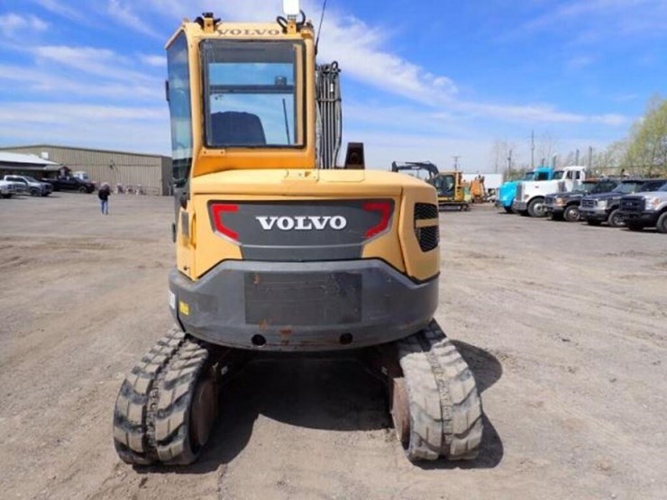 2015-volvo-ecr58d-image-5