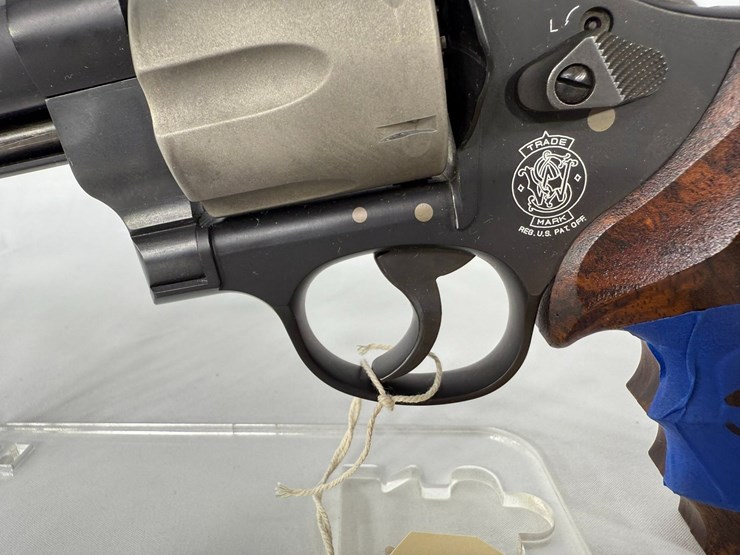 #58-•-smith-&-wesson-air-lite-329-pd-44mag-revolver-chk1587-image-11