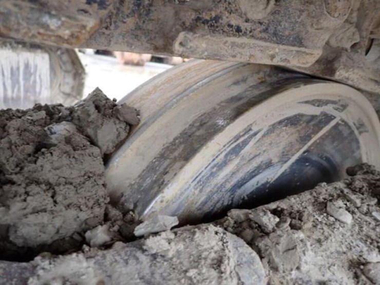 2013-caterpillar-321d-lcr-image-94