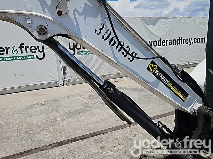 2019-bobcat-e32-image-20