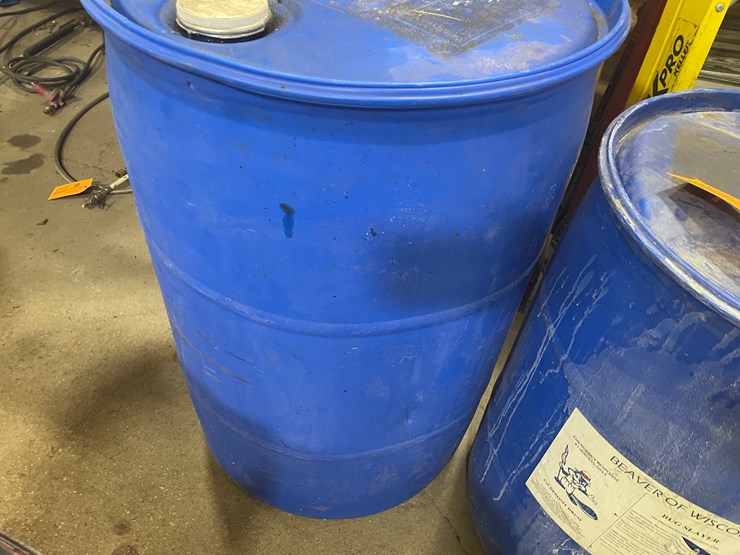 #4595-•-(2)-poly-barrels-image-3