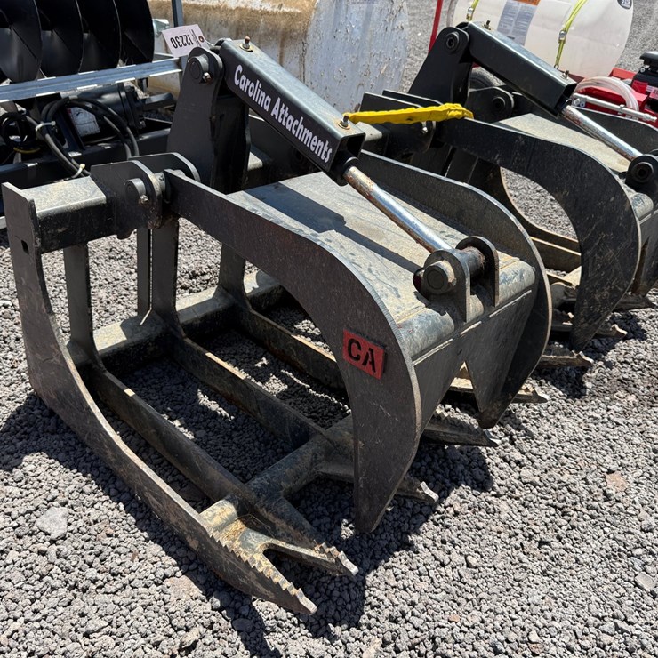 #71 • CAROLINA ATTACHMENTS 72" SKID STEER