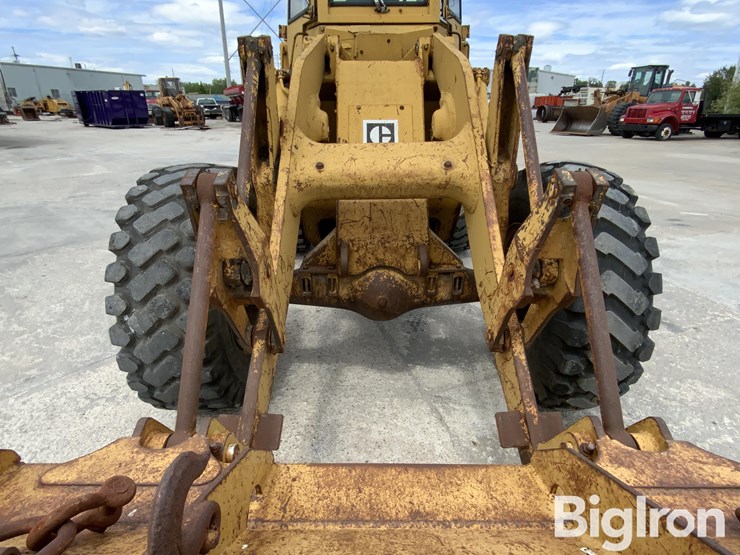 caterpillar-930-image-18