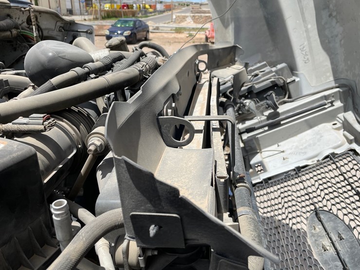 2019-ford-f750-image-43