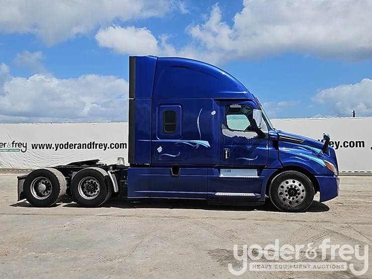2019-freightliner-cascadia-125-image-5