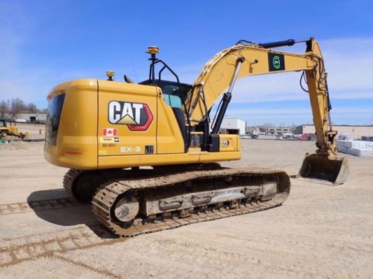 2021-caterpillar-323-image-4