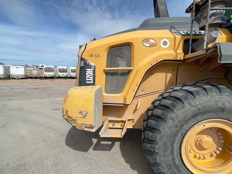 2014-volvo-l120h-image-74