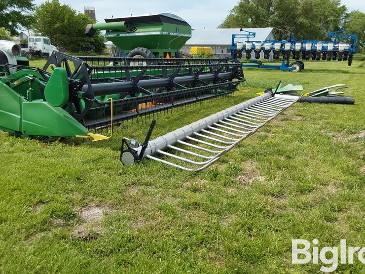 2013-john-deere-625f-image-2