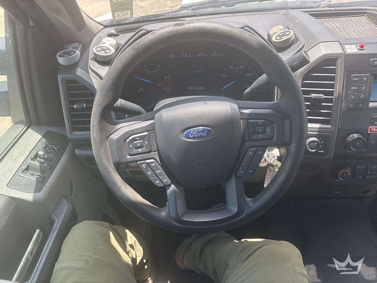 2020-ford-f550-image-9