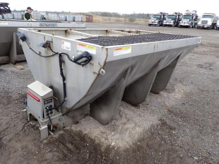 fisher-9-ft-stainless-truck-mounted-salter/sander-image-4