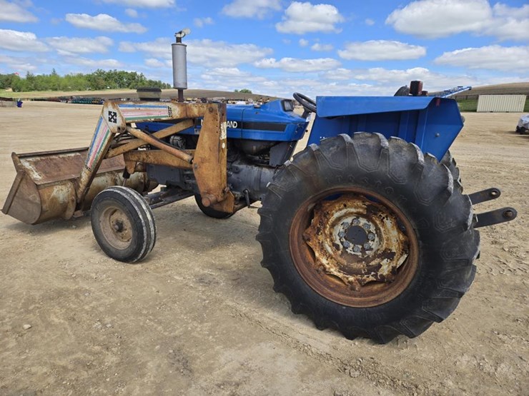 new-holland-5610-image-9
