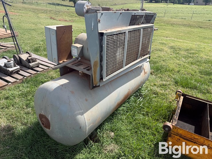 ingersoll-rand-2540e10-air-compressor-image-7