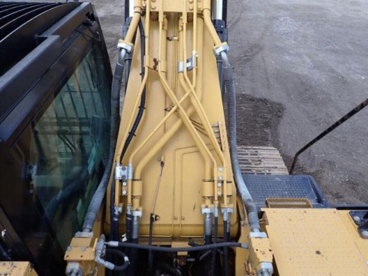 2016-caterpillar-336el-image-69