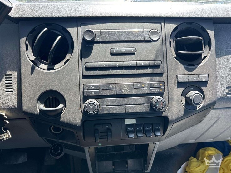 2014-ford-f350-image-23