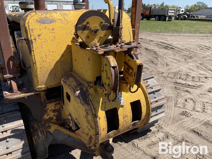 caterpillar-d6b-image-16