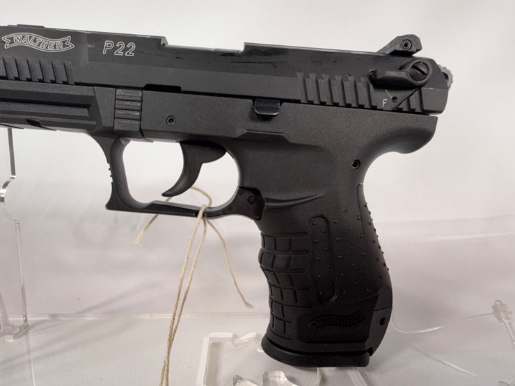 #27-•-walther-p22-22lr-pistol-w047469-image-8