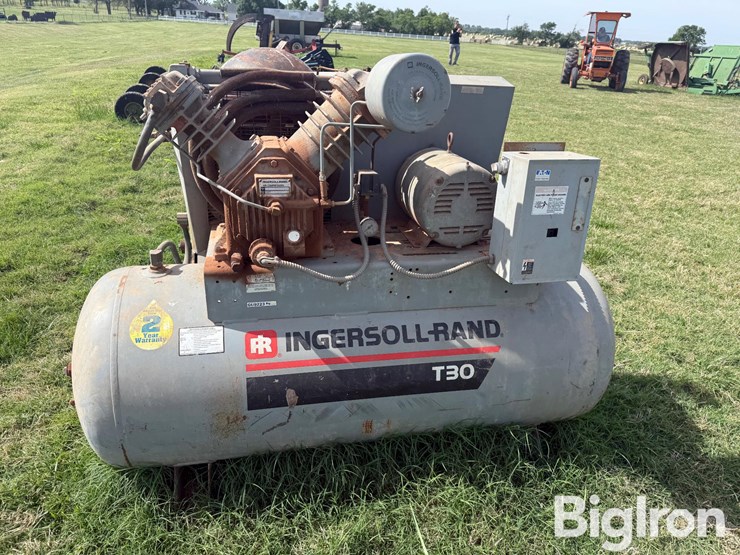ingersoll-rand-2540e10-air-compressor-image-2