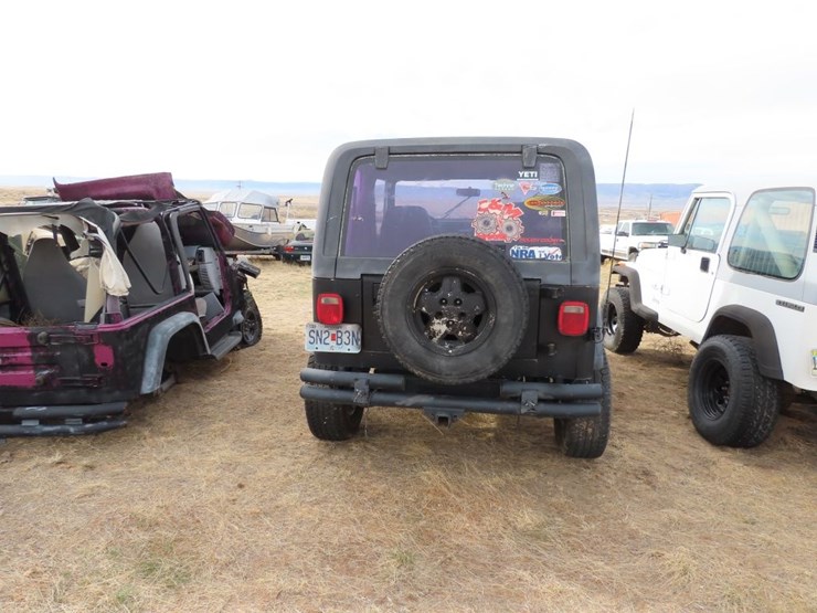 1989-jeep-wrangler-image-6