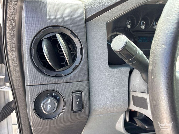 2015-ford-f350-image-14