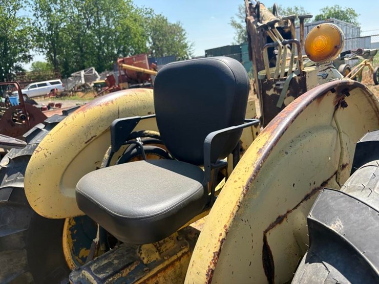 ford-tractor-image-10