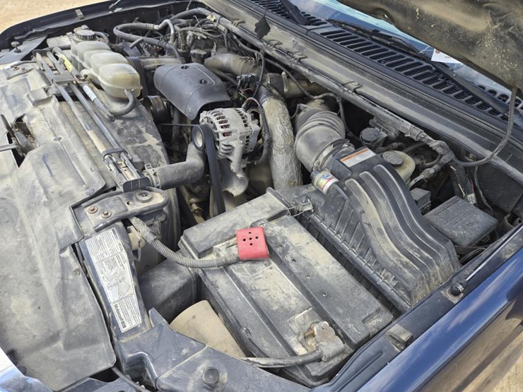 2001-ford-f350-image-28