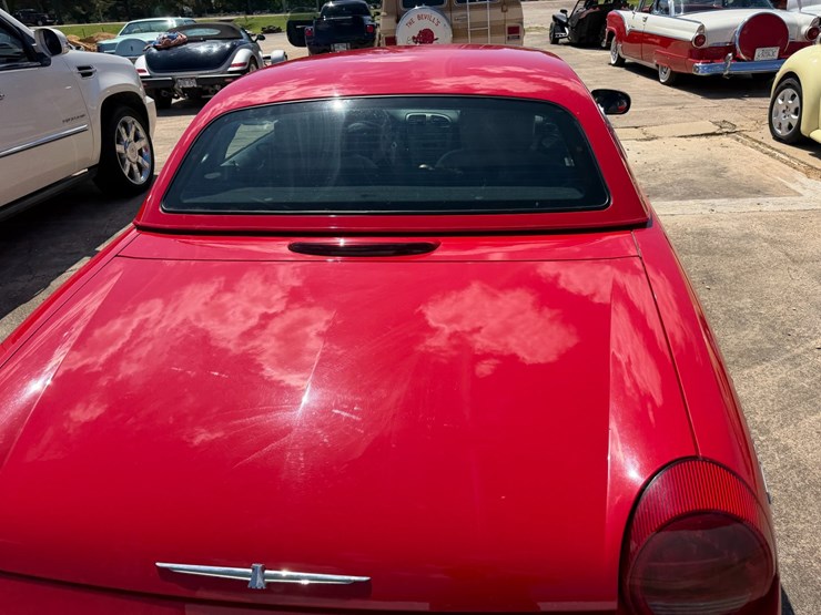 #47813-•-2004-ford-thunderbird-coupe-vin:-1fahp60a24y101242-image-46