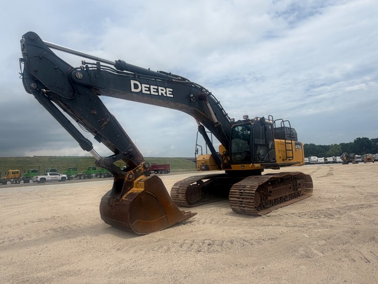 2017-john-deere-6-image-1