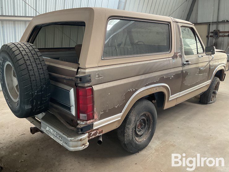 1984-ford-bronco-image-5