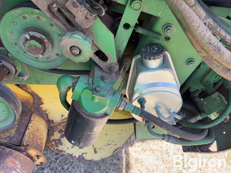 john-deere-530-image-17