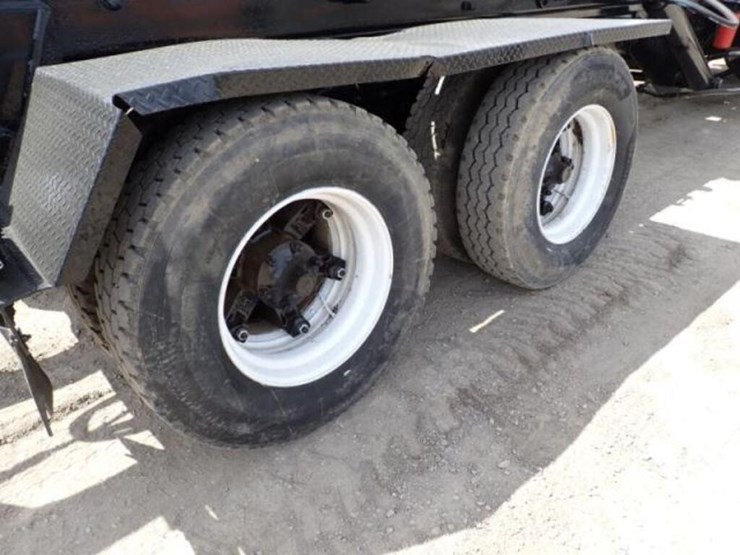 1993-mack-rd690s-image-55