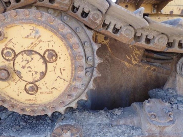 1990-caterpillar-d4h-image-47