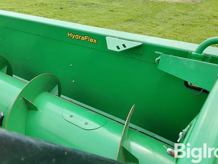2013-john-deere-625f-image-14