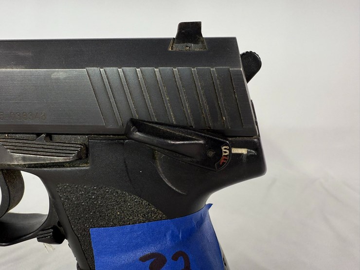 #32-•-hecklert-koch-usp-45-auto-pistol-25-036348-image-10