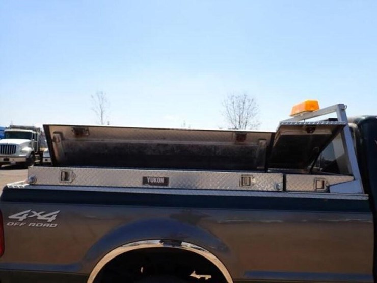2002-ford-f350-image-32
