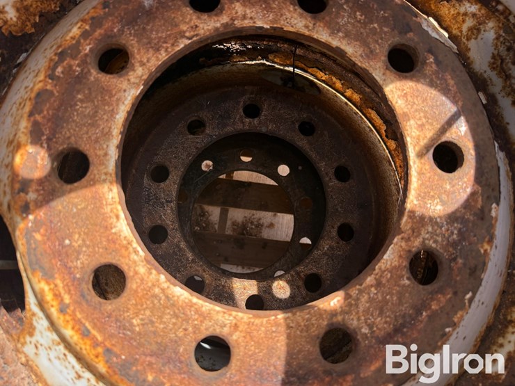 11r24.5-steel-rims-image-8