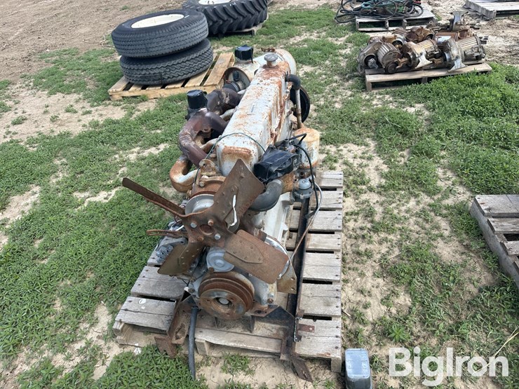 allis-chalmers-2800-image-2