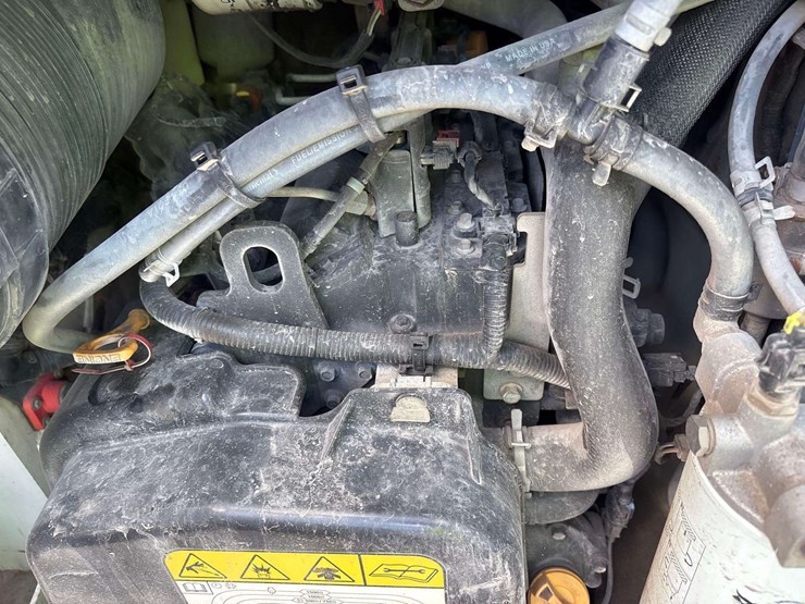2021-bobcat-t62-image-15