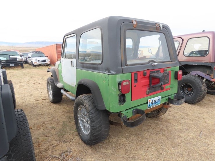 1993-jeep-wrangler-image-5