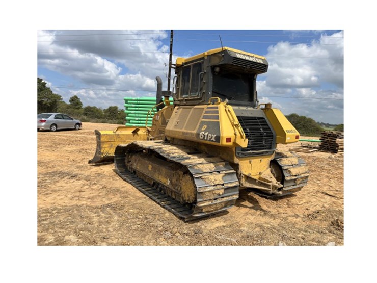 2024-komatsu-d61px-24-image-2