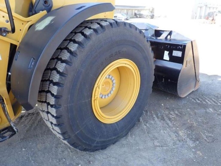 2023-caterpillar-926m-image-62
