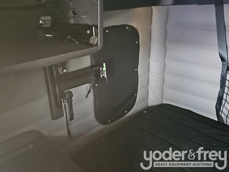 2019-freightliner-cascadia-125-image-34