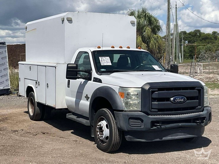 2015-ford-f550-image-2